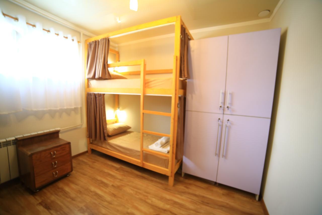 Bishkek Homestel Exterior foto